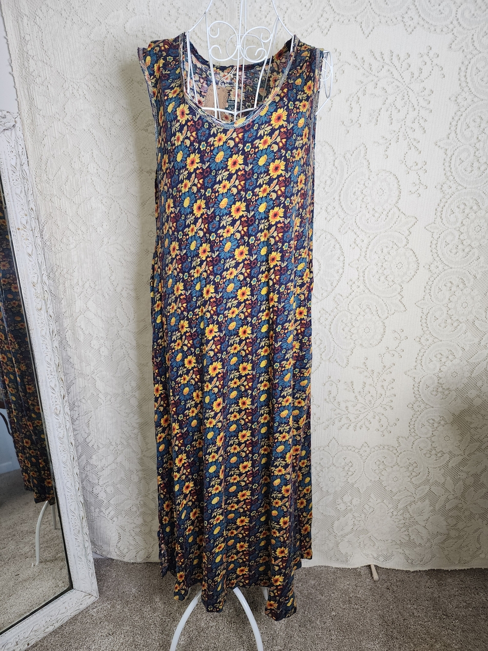 NATURAL LIFE Sleeveless Floral Maxi Dress in Navy and Yellow